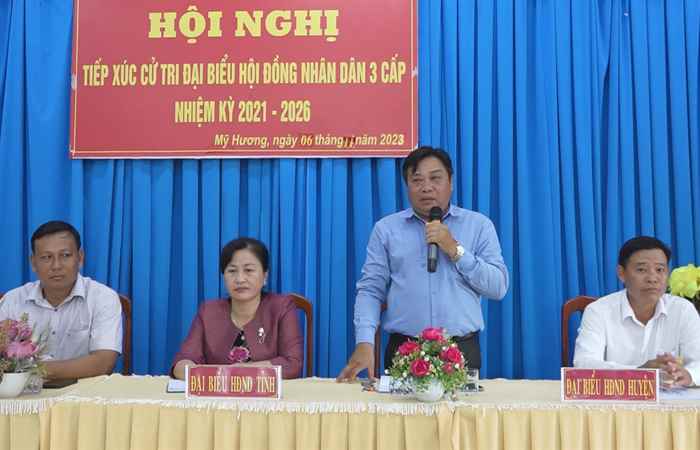 Mỹ Tú: Đại biểu HĐND các cấp tiếp xúc cử tri xã Mỹ Hương và Phú Mỹ